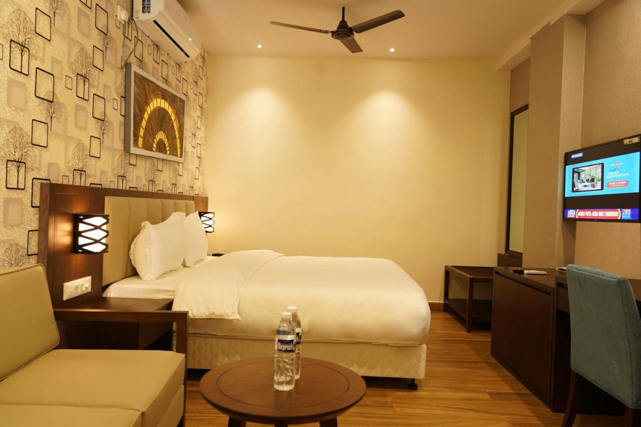 Hotel D Dev Vijayawāda Dış mekan fotoğraf