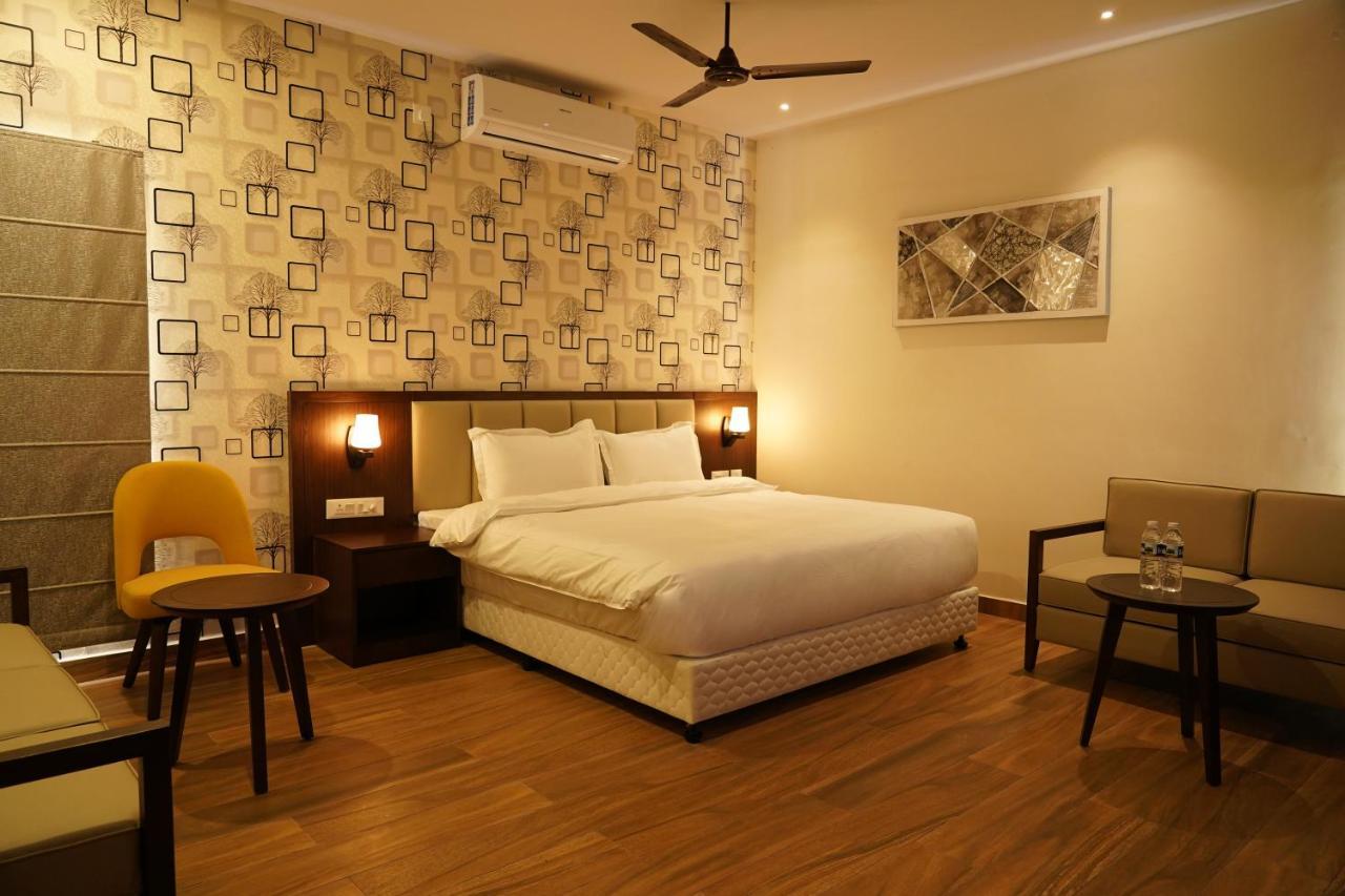 Hotel D Dev Vijayawāda Dış mekan fotoğraf