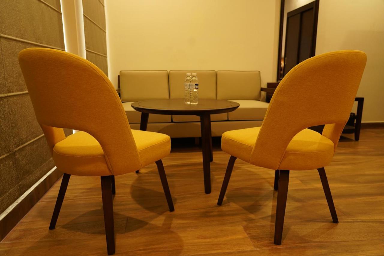 Hotel D Dev Vijayawāda Dış mekan fotoğraf